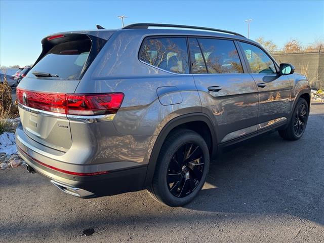 new 2025 Volkswagen Atlas car, priced at $43,315