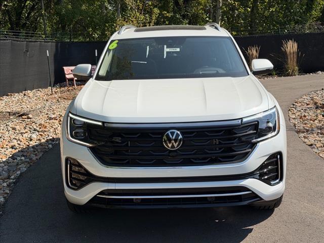 new 2026 Volkswagen Atlas car, priced at $58,286