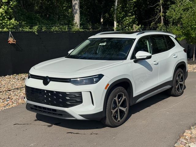 new 2025 Volkswagen Tiguan car, priced at $36,770