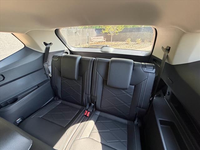 new 2026 Volkswagen Atlas car, priced at $49,186