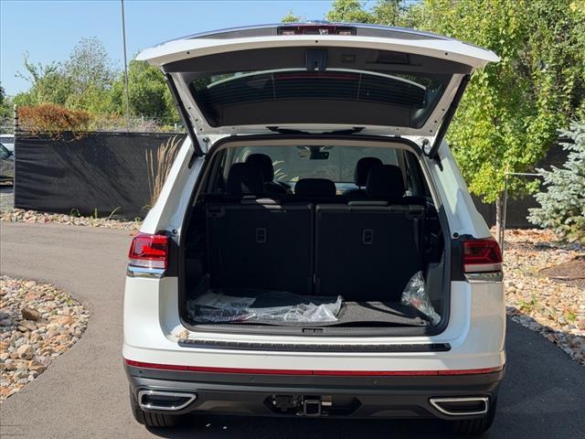 new 2026 Volkswagen Atlas car, priced at $49,186