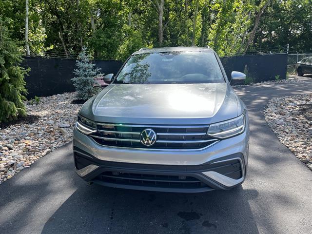 new 2024 Volkswagen Tiguan car, priced at $34,422