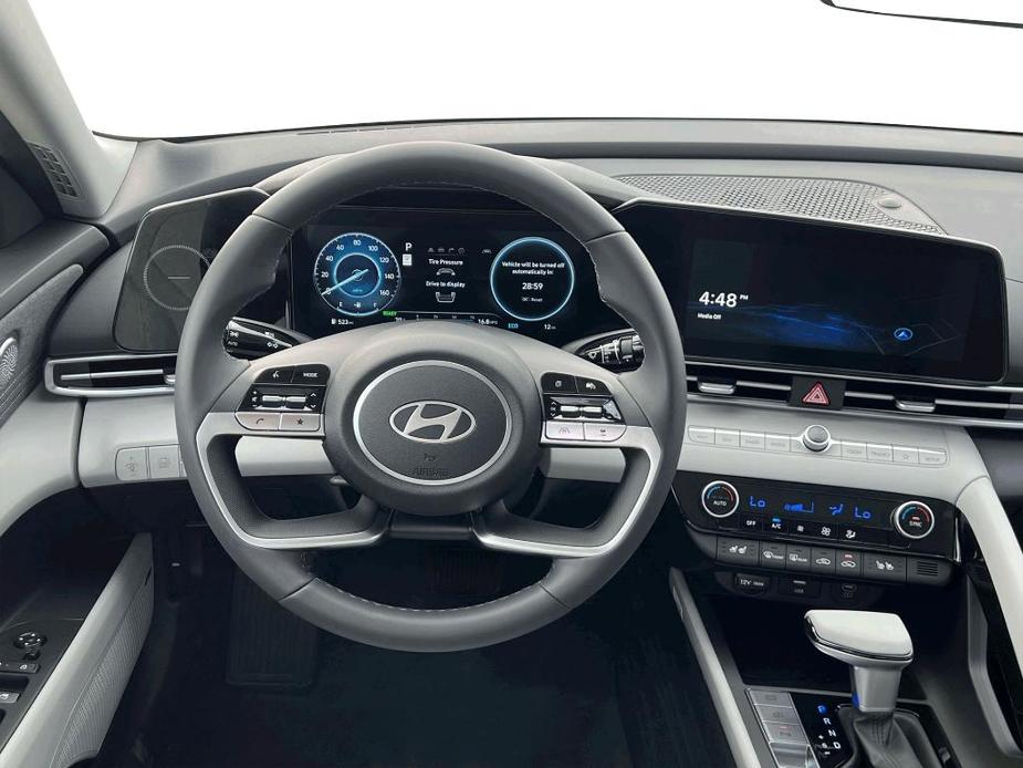 new 2024 Hyundai Elantra HEV car, priced at $28,690