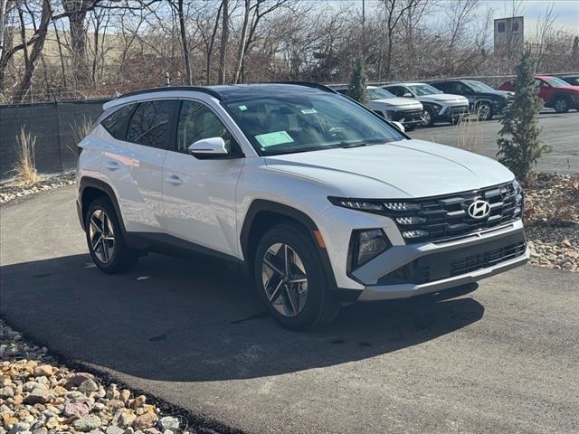 new 2025 Hyundai TUCSON Hybrid car, priced at $37,283