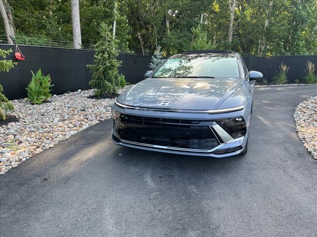 new 2024 Hyundai Sonata Hybrid car, priced at $37,865