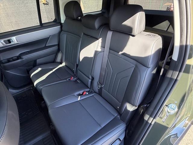 new 2026 Hyundai SANTA FE HEV car, priced at $37,534