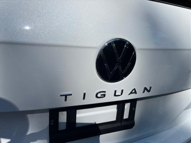 new 2024 Volkswagen Tiguan car, priced at $37,544