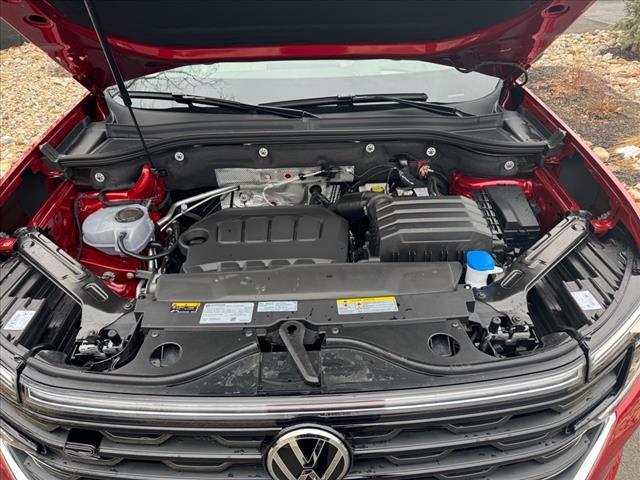 new 2025 Volkswagen Atlas Cross Sport car, priced at $51,301