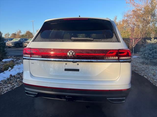 new 2025 Volkswagen Atlas car, priced at $42,216