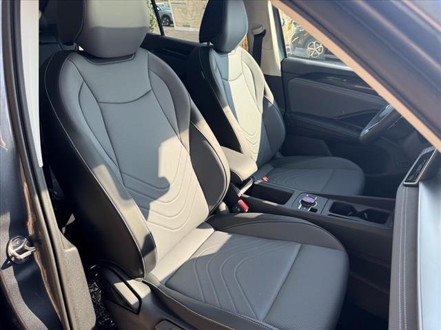 new 2025 Volkswagen Tiguan car, priced at $36,176