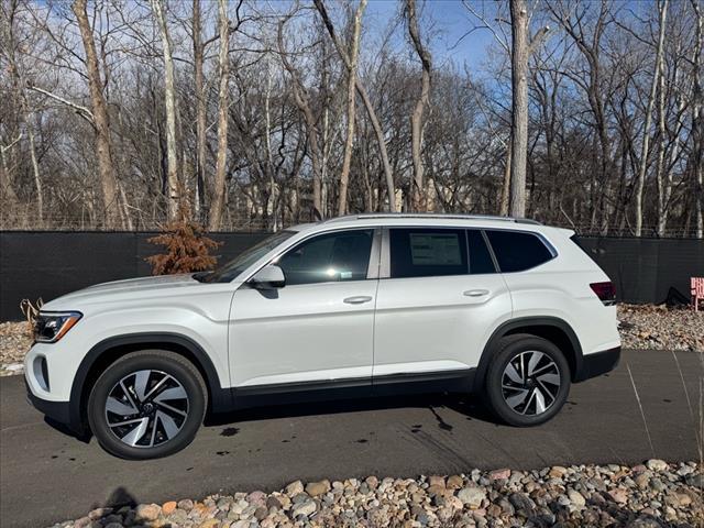 new 2025 Volkswagen Atlas car, priced at $46,076