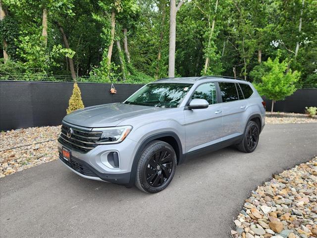 used 2024 Volkswagen Atlas car, priced at $37,988