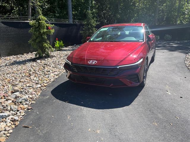 new 2024 Hyundai Elantra car, priced at $26,060