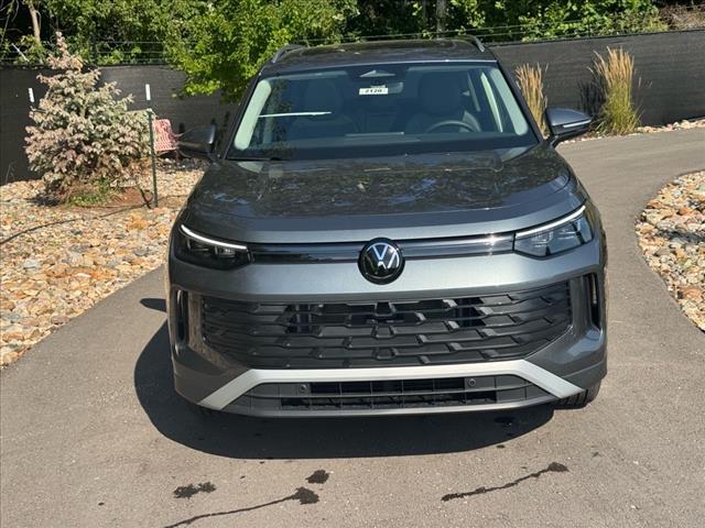 new 2025 Volkswagen Tiguan car, priced at $36,760
