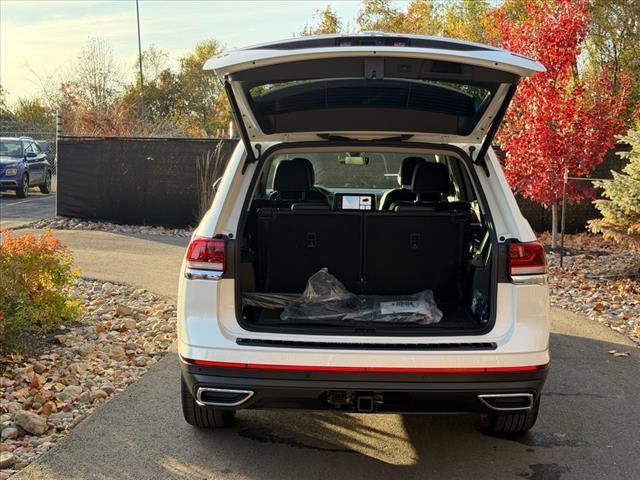 new 2026 Volkswagen Atlas car, priced at $49,057