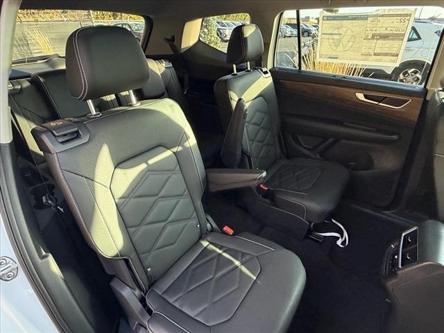 new 2026 Volkswagen Atlas car, priced at $49,057