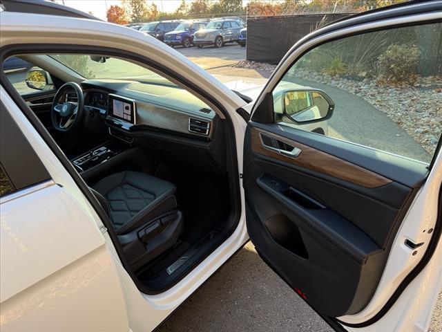 new 2026 Volkswagen Atlas car, priced at $49,057