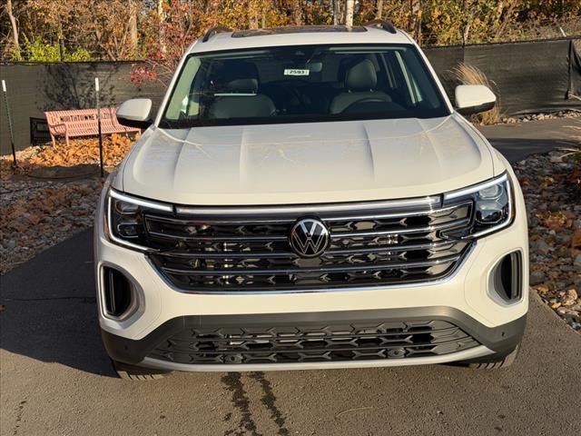 new 2026 Volkswagen Atlas car, priced at $49,057