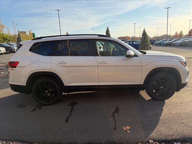 new 2026 Volkswagen Atlas car, priced at $49,057