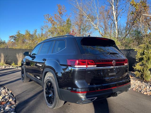 new 2025 Volkswagen Atlas car, priced at $44,010