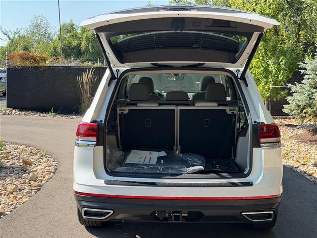 new 2026 Volkswagen Atlas car, priced at $48,459