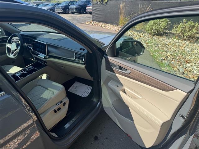 new 2026 Volkswagen Atlas car, priced at $57,591