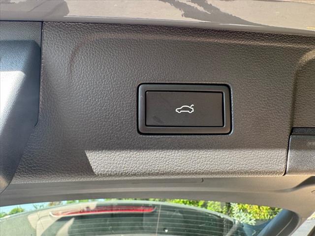 new 2026 Volkswagen Atlas car, priced at $57,591