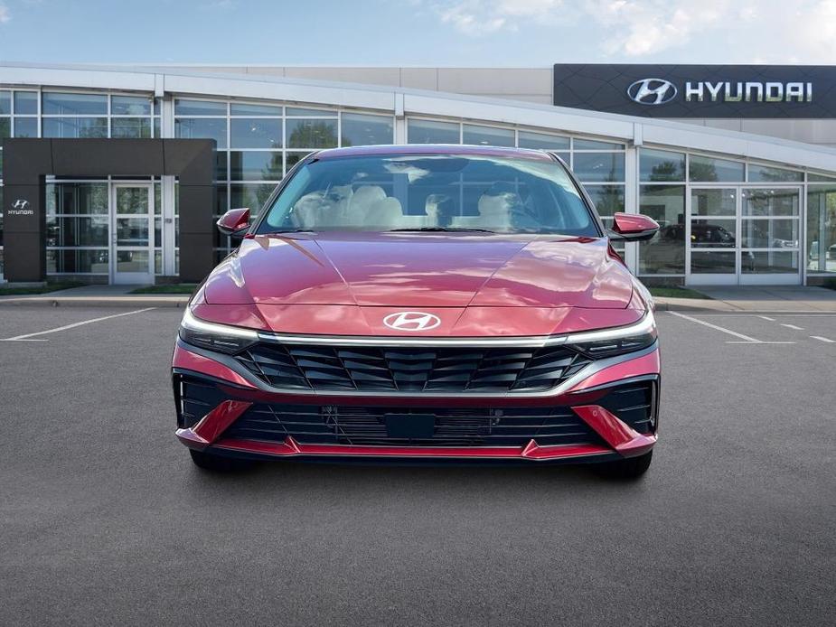 new 2025 Hyundai Elantra HEV car, priced at $31,130