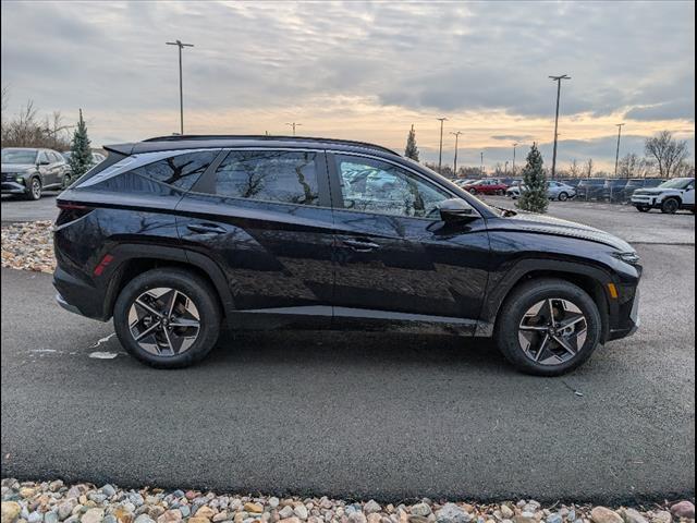 new 2025 Hyundai Tucson Hybrid car, priced at $37,358