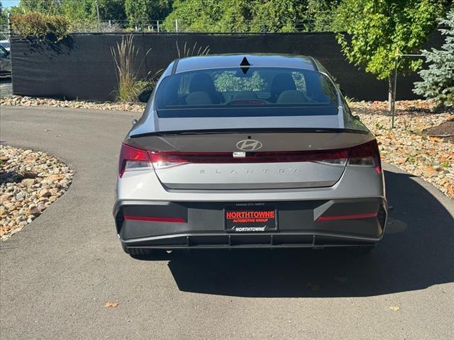 new 2025 Hyundai Elantra car, priced at $23,165