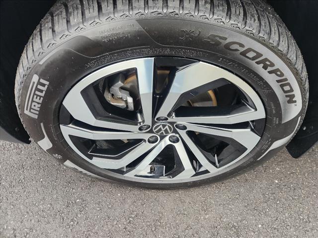 used 2021 Volkswagen Atlas car, priced at $33,988