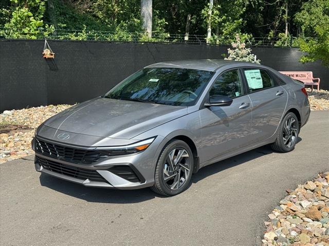 new 2025 Hyundai Elantra car, priced at $23,685
