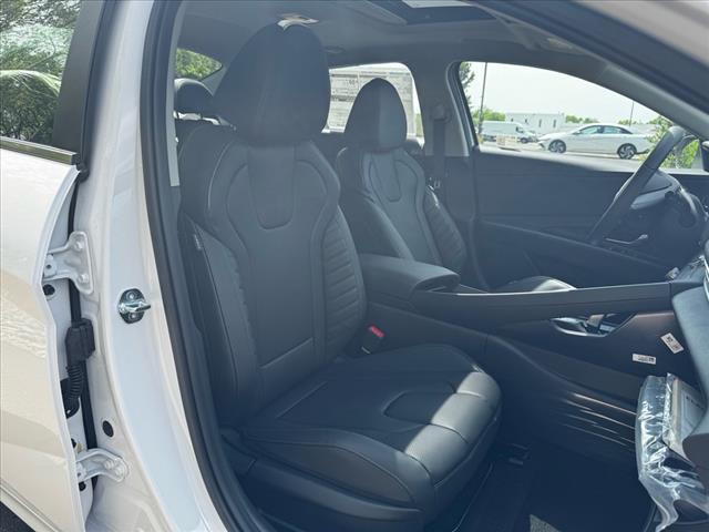 new 2025 Hyundai ELANTRA HEV car, priced at $30,385