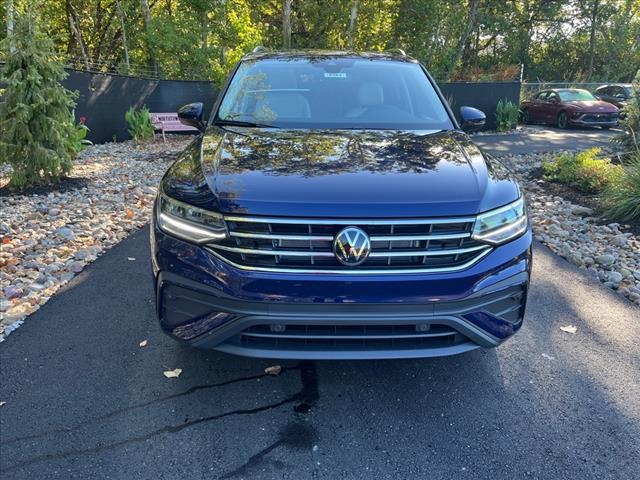 new 2024 Volkswagen Tiguan car, priced at $35,402