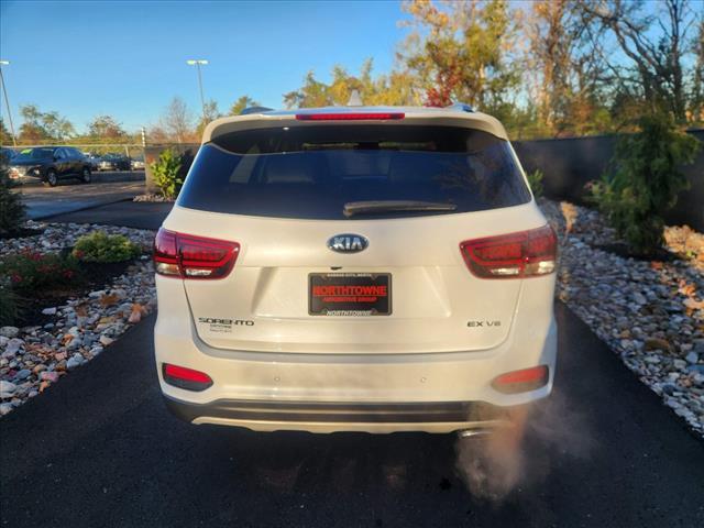 used 2019 Kia Sorento car, priced at $19,995