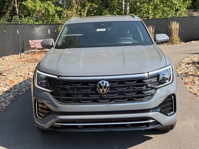 new 2026 Volkswagen Atlas Cross Sport car, priced at $56,886