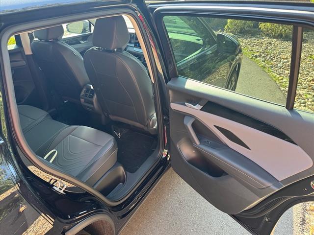 new 2025 Volkswagen Tiguan car, priced at $35,591