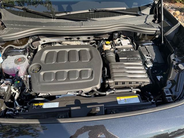 new 2025 Volkswagen Tiguan car, priced at $35,591