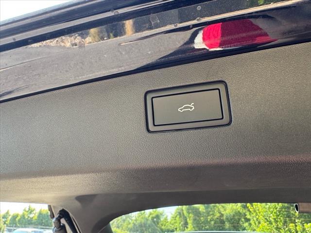 new 2025 Volkswagen Tiguan car, priced at $35,591