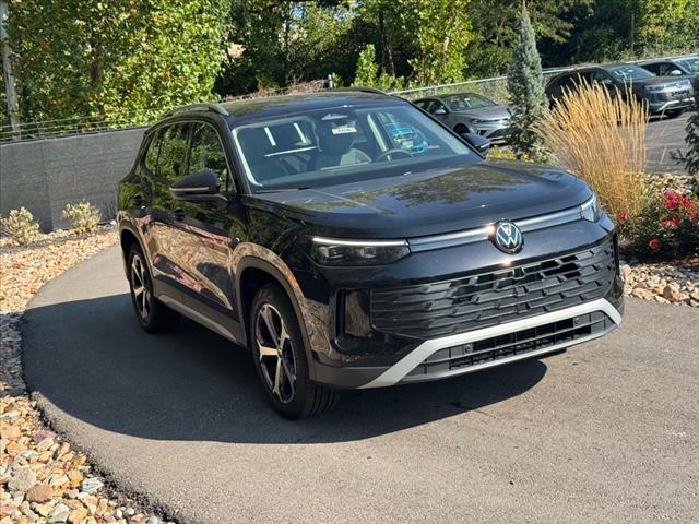new 2025 Volkswagen Tiguan car, priced at $35,591