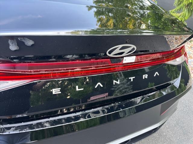 new 2024 Hyundai Elantra car, priced at $26,040