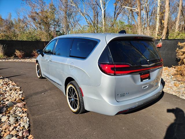 used 2023 Chrysler Pacifica Hybrid car, priced at $36,995