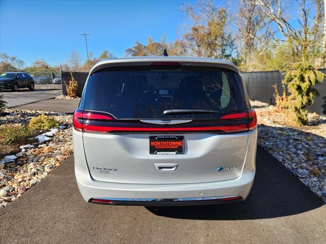 used 2023 Chrysler Pacifica Hybrid car, priced at $36,995