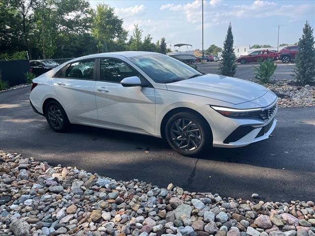 new 2024 Hyundai Elantra car, priced at $24,765