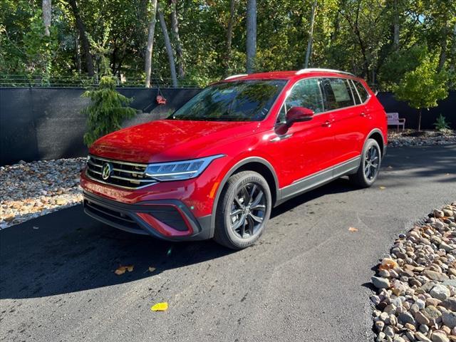 new 2024 Volkswagen Tiguan car, priced at $32,960