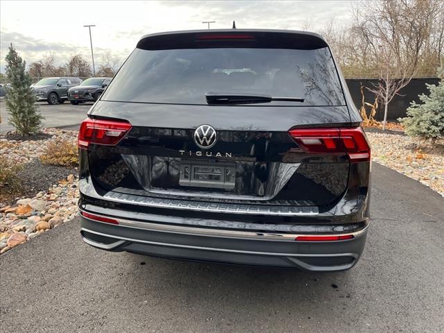 new 2024 Volkswagen Tiguan car, priced at $28,038