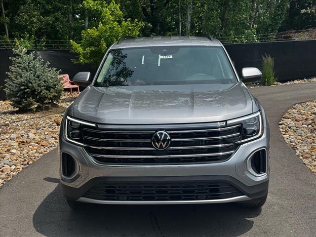 new 2025 Volkswagen Atlas car, priced at $39,035
