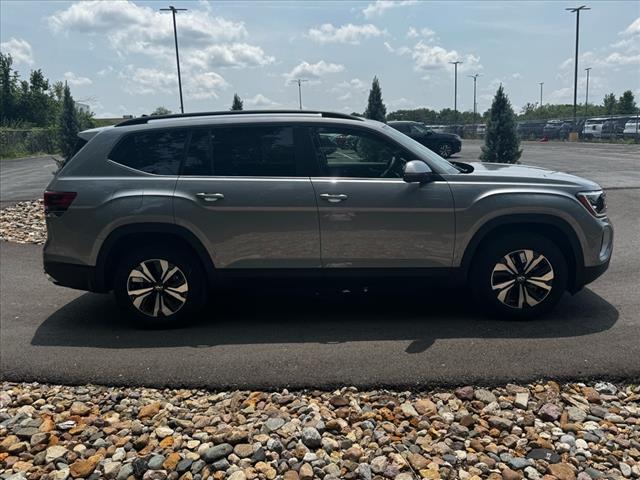 new 2025 Volkswagen Atlas car, priced at $39,035