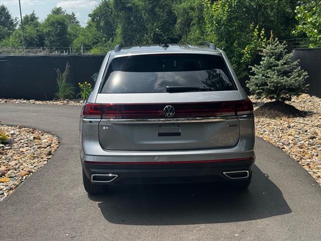 new 2025 Volkswagen Atlas car, priced at $39,035