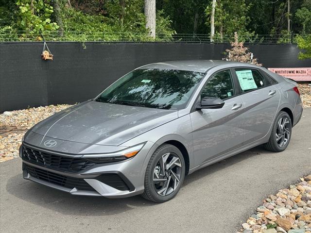 new 2025 Hyundai Elantra car, priced at $23,703